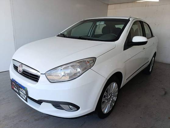 FIAT GRAND SIENA 1.6 MPI ESSENCE 16V FLEX 4P MANUAL